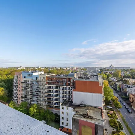 Apartment Family With 2 Bedrooms And Balcony Near The Port By Renters *